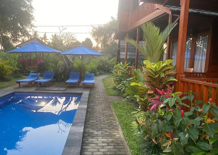 Villa Kayu Joglos *
